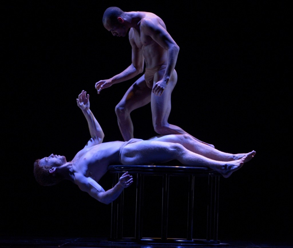 111Pilobolus_On the Nature of Things_Grant Halverson4