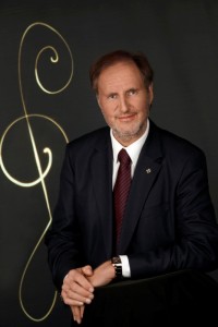 Эрнест Хойцел