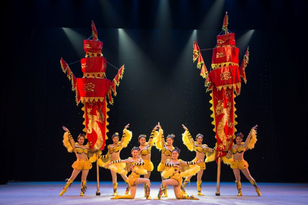 ЦИРК ШАНХАЙ (118) (Medium)