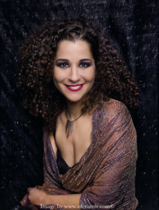 Клер Мегнаджи. Фото: Офер Амир