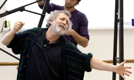 Борис Эйфман на репетиции. Фото: Станислав Беляевский