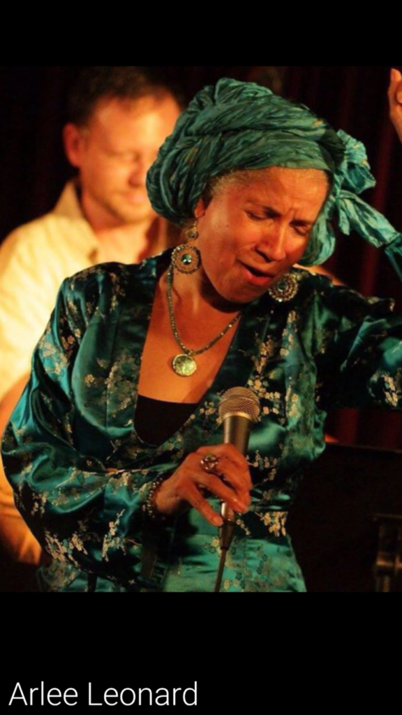 Арли Леонард