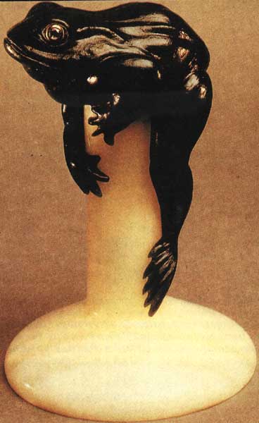 Фиг.10 Лягушка Фаберже