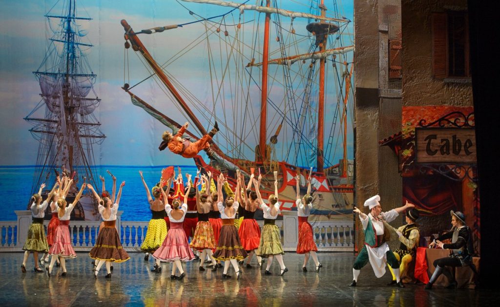 Фото из спектакля "Дон Кихот" - © Марк Олич