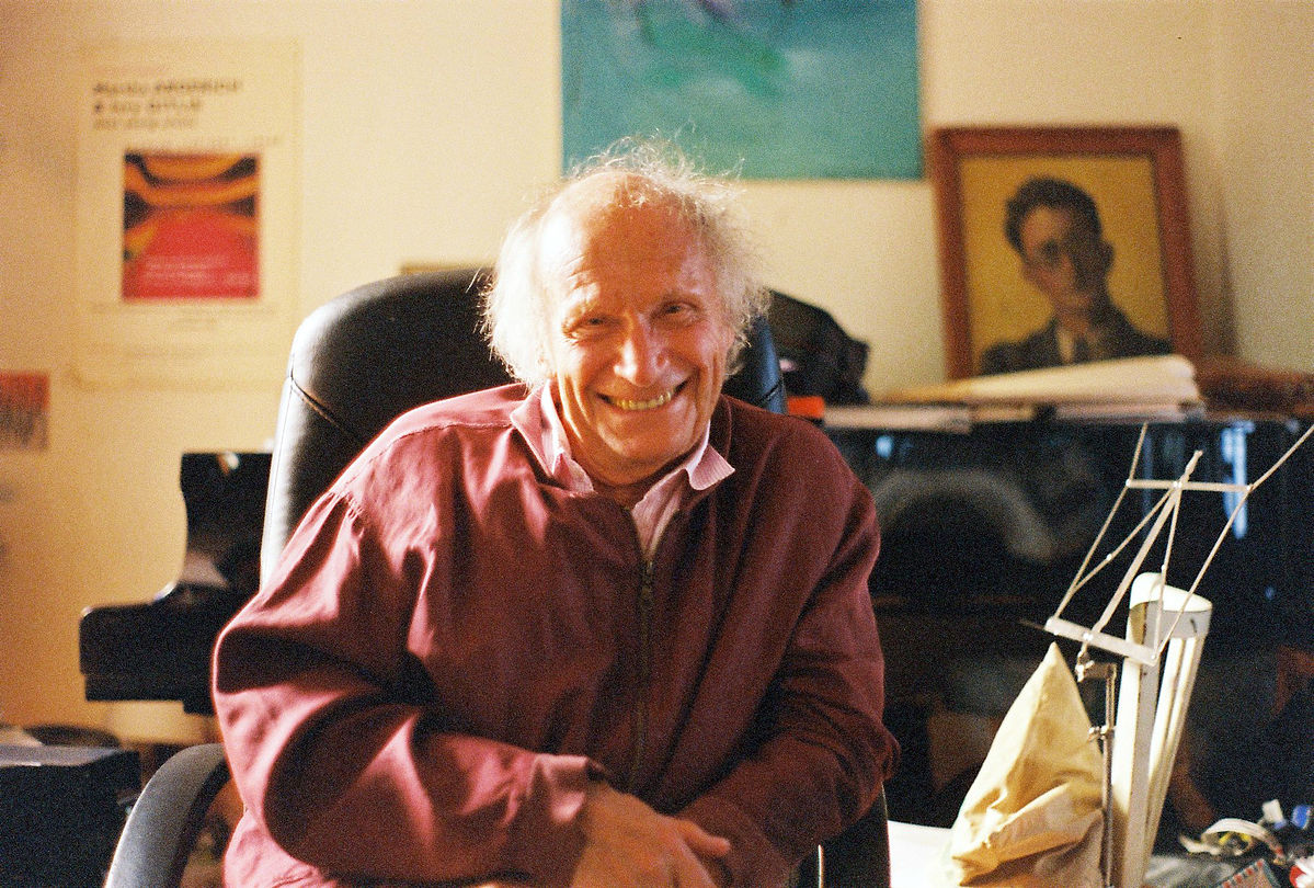 Ivry Gitliis in his home. Photographer Tamar Moshinsky. Источник - Wikipedia https://en.wikipedia.org/wiki/Ivry_Gitlis