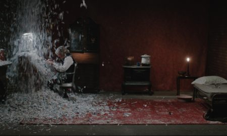 Tom Pnini, Paperweight, 2017