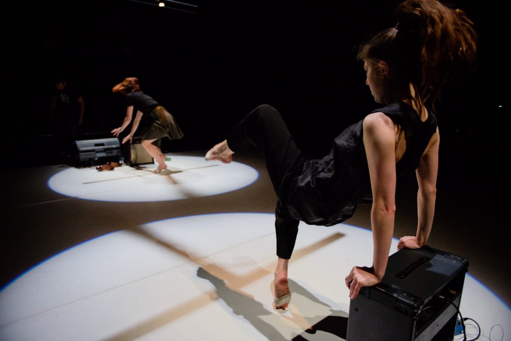 «Duos pour corps et instruments». Фото - © Sylvie-Ann-Pare