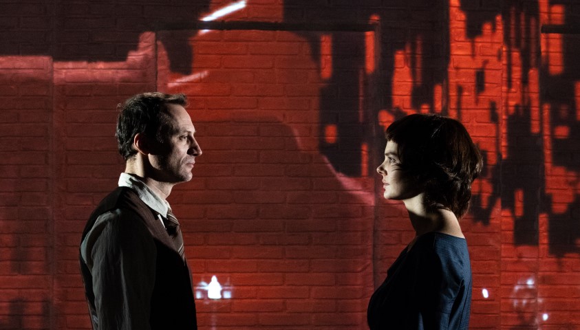 Фрагмент спектакля "1926" - фото © Стас Левшин