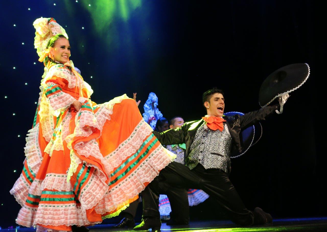 Ensalsate by Leonardo Orozco