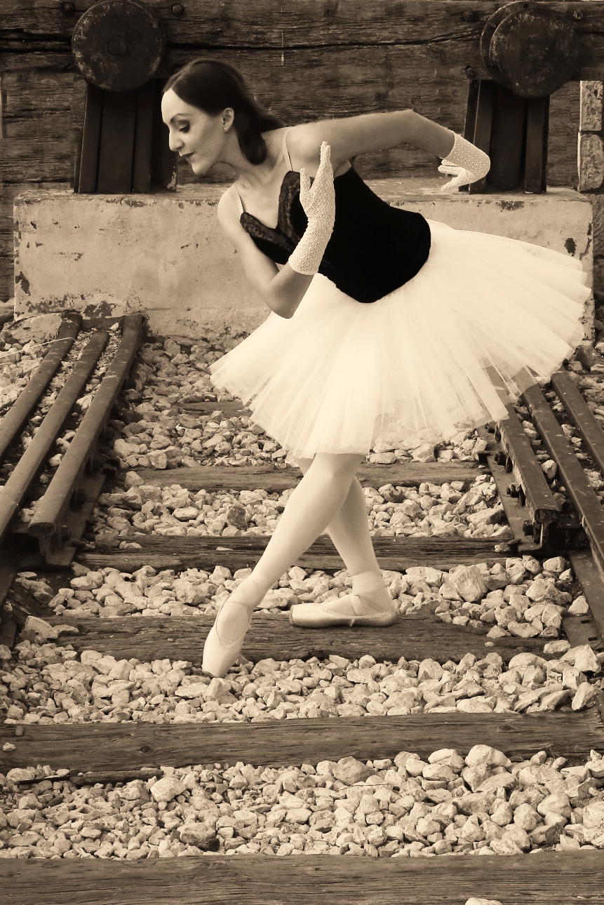 MEMENTO-Leonid Hromchenko