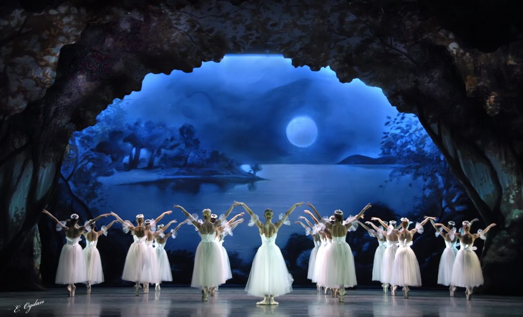 Фото © E. Ogdan