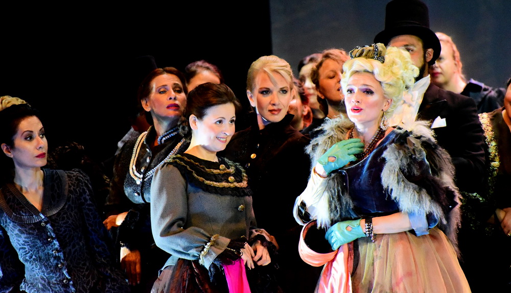 Екатерина Баканова в роли Манон. Фото © Елена Запасская