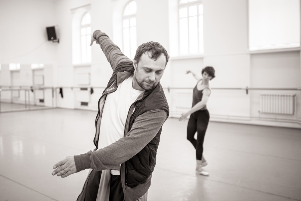 Вячеслав Самодуров на репетиции - фото © Елена Лехова