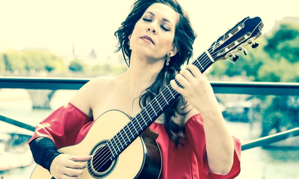 Liat Cohen (photo Rob Sitbon)