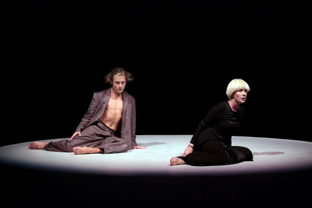 Сцена из спектакля "Утро Вечер". © Виктория Назарова