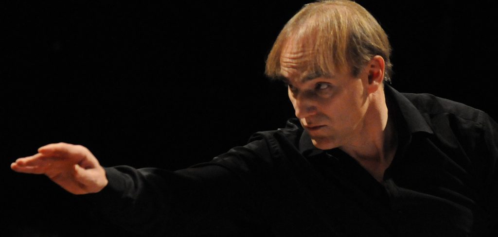 BIENNALE MUSIQUES EN SCNE 2010 - 100313 CNSMD de Lyon - samedi 13 mars 20h30 (salle Varse)- Concert Forum jeune cration 1- Ensemble Orchestral Contemporain -direction Daniel Kawka - LUCA ANTIGNANI (laurat Grame/ EOC 08) - Grand guignol ensemble et lectronique (CM) - Commande Grame/EOC. Ralisation informatique musicale Grame: Max Bruckert - KAIJA SAARIAHO Solar (1993) 18Õ ensemble et lectronique - JOSE MIGUEL FERNANDEZ (laurat Grame/ EOC 08)-tat Intermdiaire ensemble et lectronique (CM) Ralisation informatique musicale : JM Fernandez Commande Grame, ralisation Grame - PIERRE JODLOWSKI (laurat Grame/ EOC 99) De Front (1999) 25Õ clarinette, trompette, percussions, quintette cordes Commande dÕEtat Ð ralisation Grame Mentions obligatoires et droits correspondants © Christian GANET / PHOTOGRAPHE 18, rue du Paillet F-69570 DARDILLY T *** Local Caption *** Mentions obligatoires et droits correspondants © Christian GANET / PHOTOGRAPHE 18, rue du Paillet F-69570 DARDILLY T