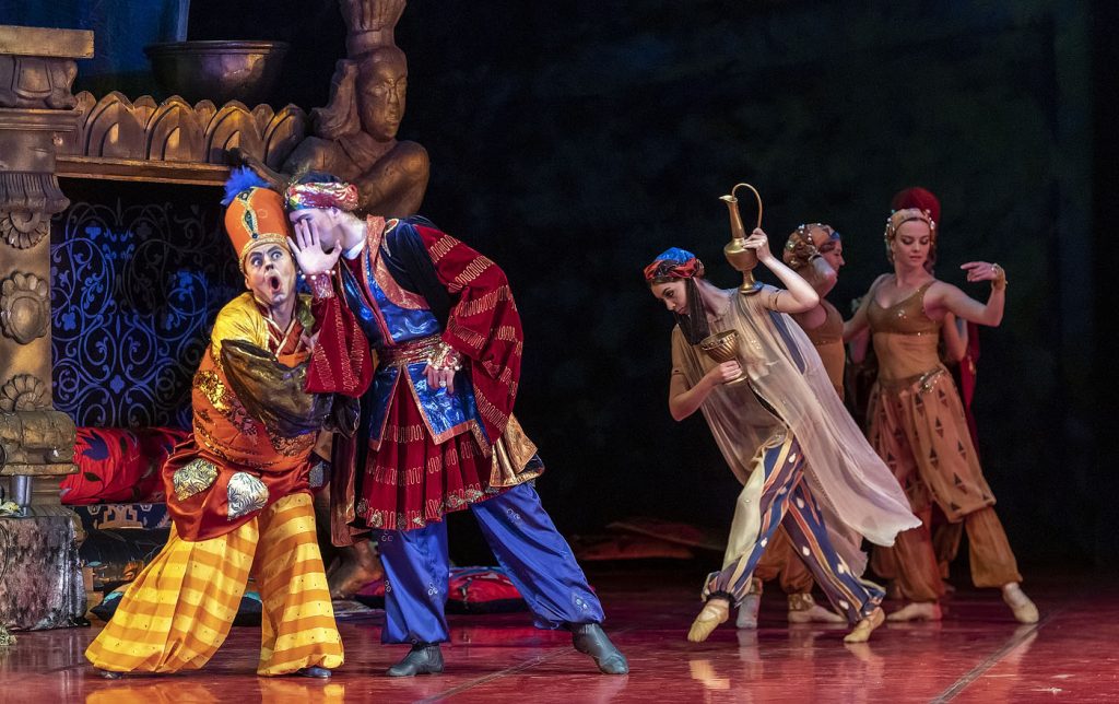 "Шехерезада". Photo  © Oren Cohen - www.pinecohen.com