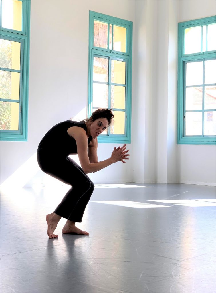 Big Hand, Little Hand – שלומית פונדמינסקי - צלם יונתן הורוביץ