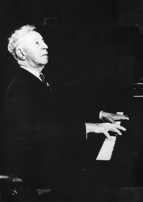 Артур Рубинштейн