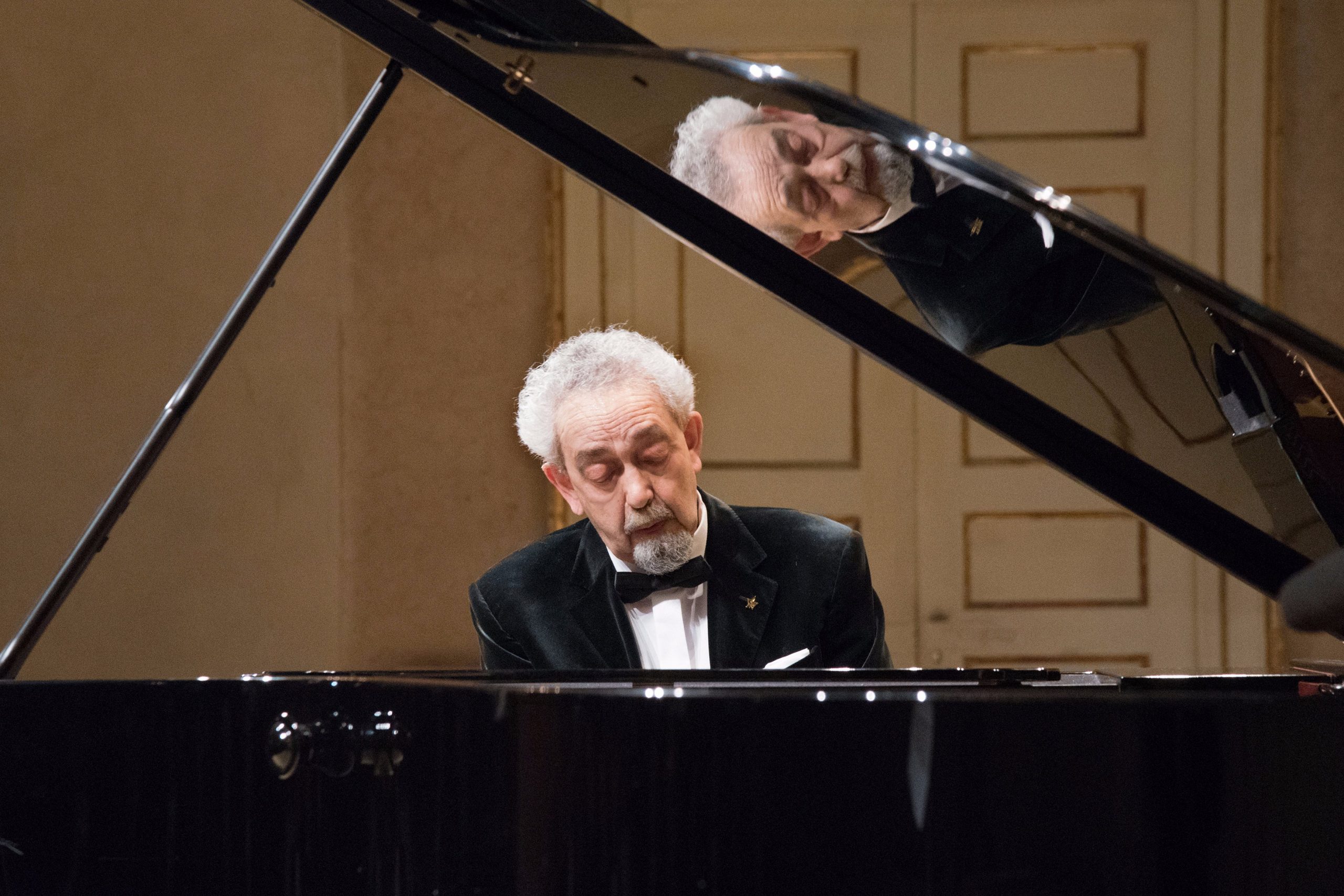 Victor Derevjanko by Giovanni Amoretti