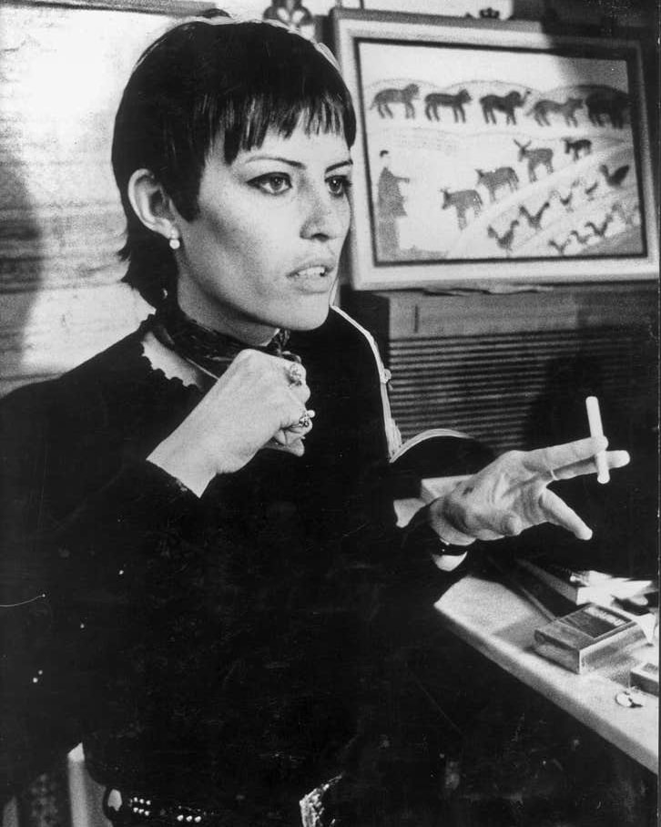 Батья Аполло. Фото © Яаков Агор. דיוקן בתיה אפולו. צילום יעקב אגור