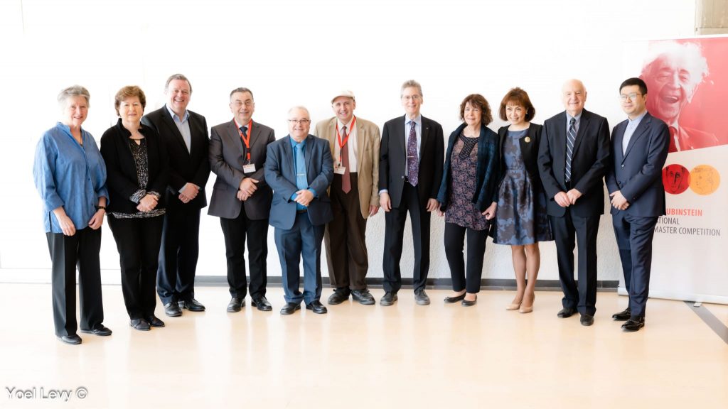 Жюри конкурса - фото Йоль Леви