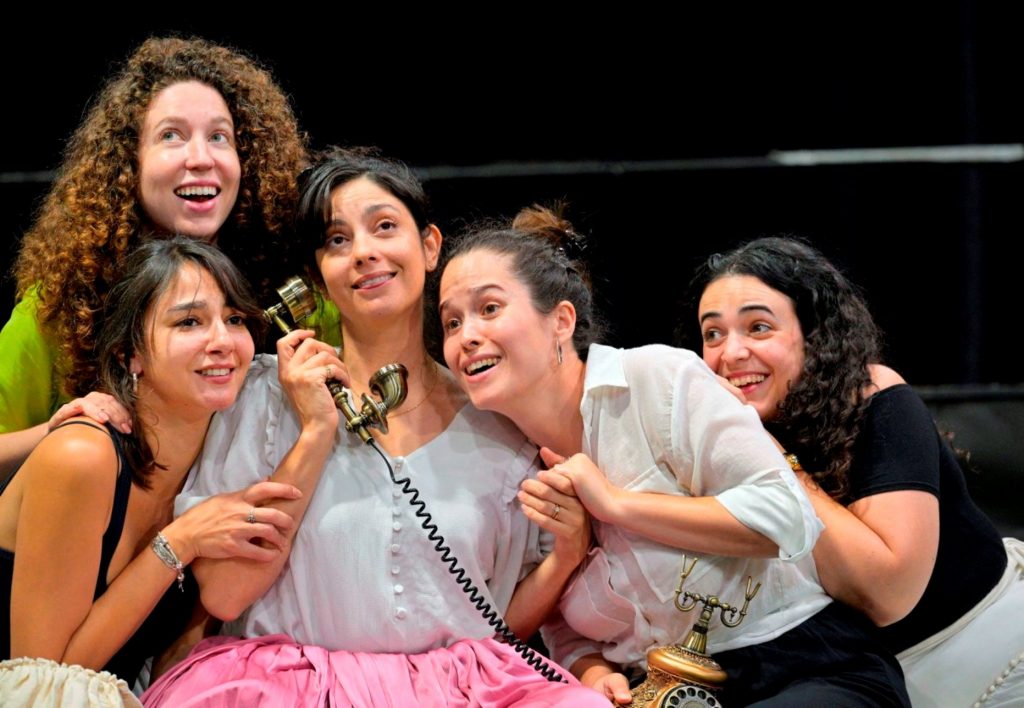 "Ханох Левин - Опера". Момент репетиции. Фото - © Йоси Цвекер