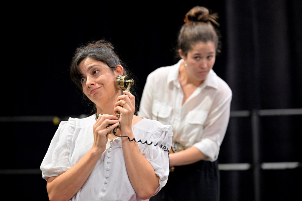 "Ханох Левин - Опера". Момент репетиции. Фото - © Йоси Цвекер