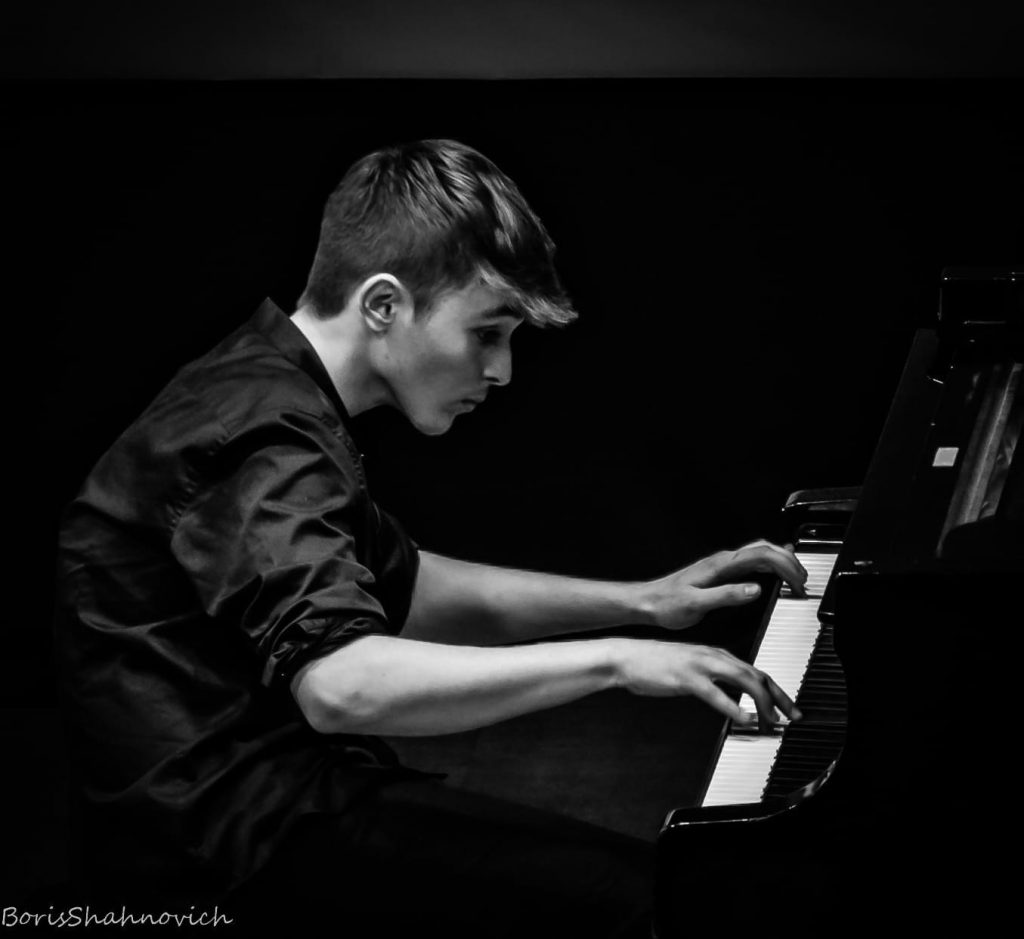 Nadav Ein-Gal - photo © Boris Shahnovitch