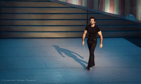 Дирижер Якопо Сипари - © Alexander Bogdan Thompson