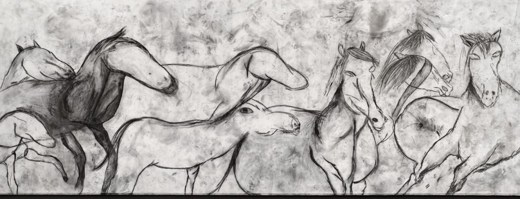 מריה סאלח Взбесившиеся, סוסים משתוללים 2025 צילום דניאל חנוך. Мария Салех Махаммид, Взебесившиеся лошади. 2025. Фото - Даниэль Ханох