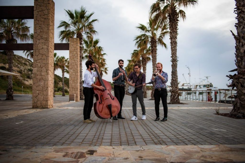 Sapa The Band - photo Shiri Atchitch 