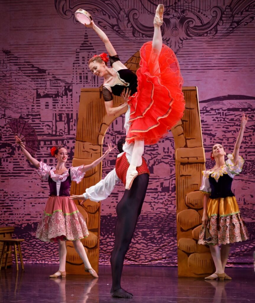 Photo by © Maya Neeman