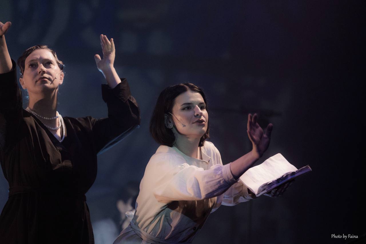 HANNA - photo by © Faina Kra