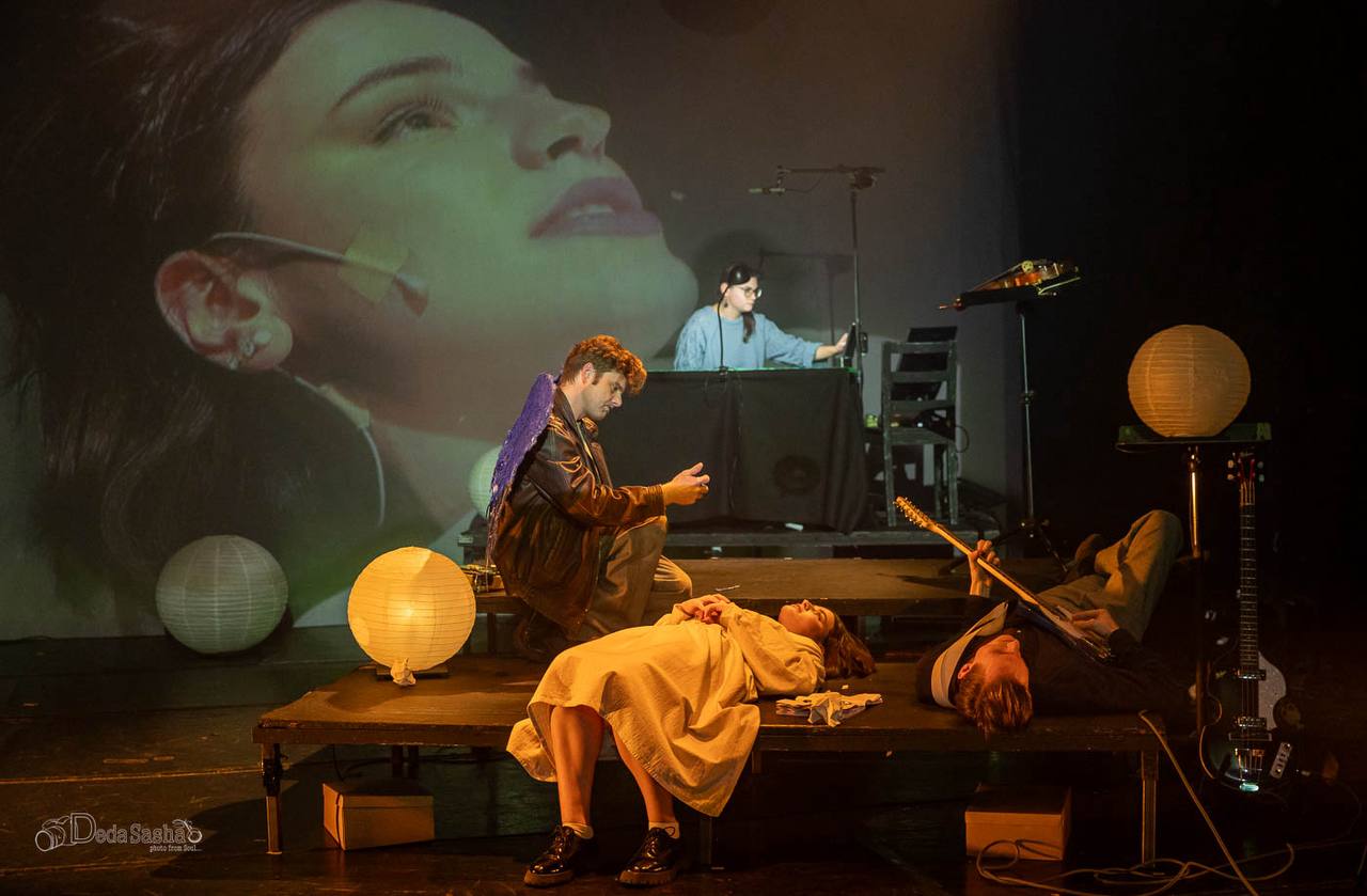 HANNAH - photo © Deda Sasha